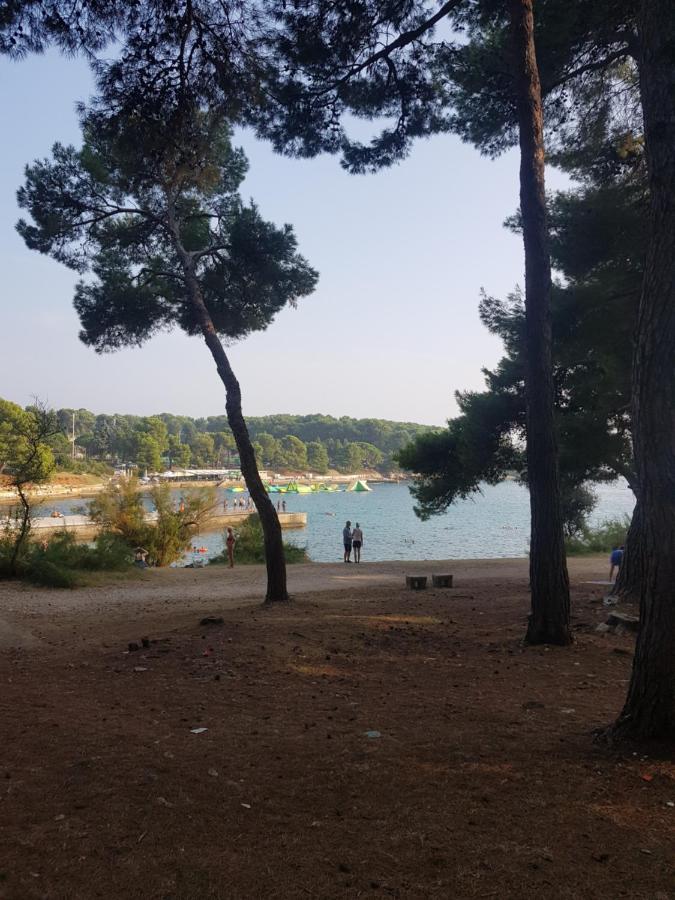 Leut Apartment, 3Min Beach, 15Min Center Pula Zewnętrze zdjęcie